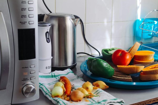Top choix de stores manuels : astuces pour une installation simple