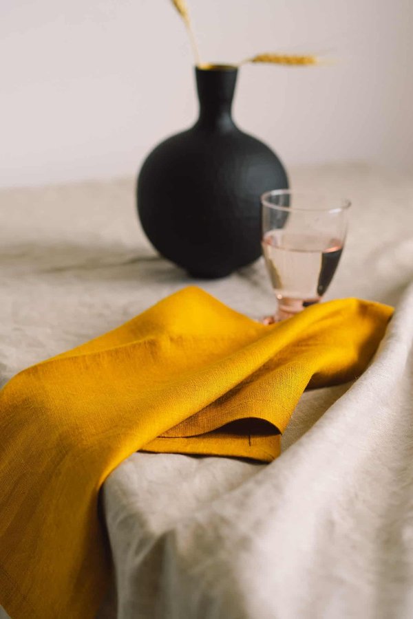 Comment choisir la serviette de table parfaite ?